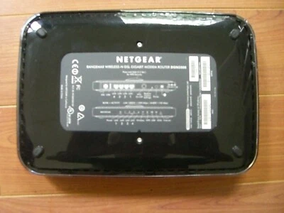 Netgear Rangemax Wireless-N DSL Modem Router DGN3500 - Image 1 of 3