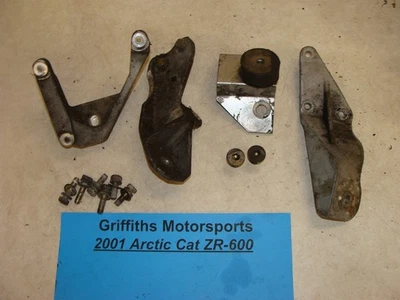 Arctic Cat ZR600 2001 OEM motor soporte de montaje pernos 0708-103 Foto 1 de 4