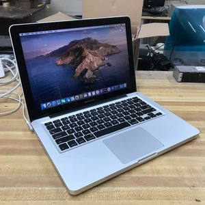 Apple Macbook Pro 13.3” Early-2011 i5 2.30GHz 16GB RAM 512GB SSD (OS Catalina) - Photo 1/5