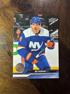 2023-24 Upper Deck Series 1 Bo Horvat Base New York Islanders #114 - Picture 1 of 2