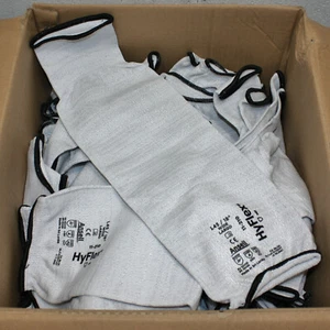 (50) Ansell HyFlex Cut-Resistant Sleeves 11-210, 18" x 13 ga, Size L / Large, A2 - Picture 1 of 8
