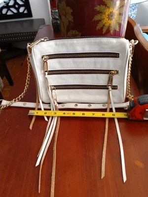 Rebecca Minkoff 白色皮革斜挎包条纹波西米亚钱包 — 第 1/3 张图片