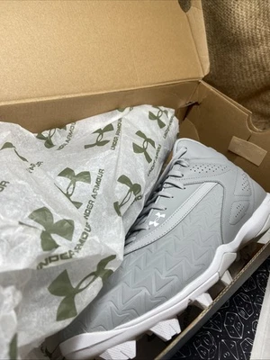 Botines moldeados de béisbol/softbol Under Armour 2025 para hombre 11 UA Leadoff Mid RM 3,0 Foto 1 de 4