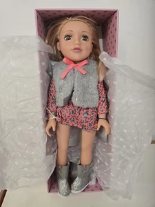 New Design a Friend - "KITTY" Doll - DAF DesignaFriend 18"/46cm DISCONTINUED - Picture 1 of 3