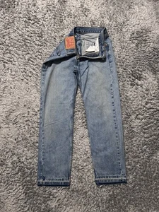 Jeans vintage Levi’s 505 uomo 32x29 orlo invecchiato blu denim leggero vestibilità regolare - Foto 1 di 10
