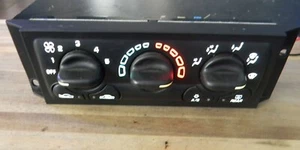 Chevy Venture Heater A/C Climate Control 01-05 10301047 Silouhette    D2024047 - Picture 1 of 9