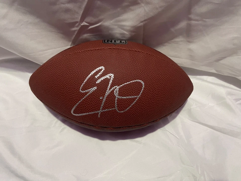 Fútbol americano de la NFL firmado por Eddie George de los Tennessee Titans Foto 1 de 1