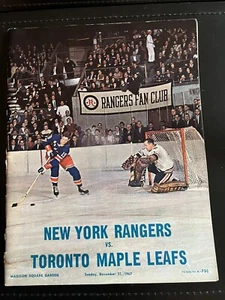 1967/68 New York Rangers Program - Picture 1 of 5