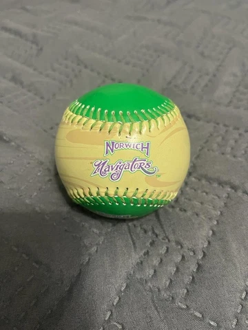 Norwich Navigators Connecticut Defunct MILB GREEN PANEL Souvenir Baseball Ball Cover