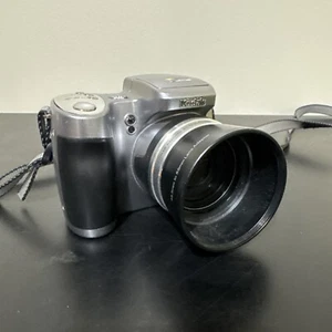 Kodak EasyShare Z740 5.0MP Digital Camera - Silver - FOR REPAIR OR PARTS ONLY! - Picture 1 of 6