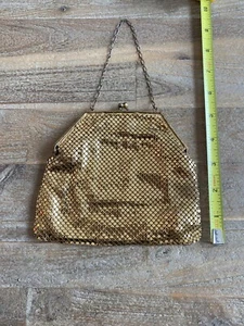 Vintage Gold Mesh Evening Bag Purse Estate Find Very Nice FREE SHIPPING - Picture 1 of 7