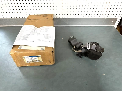 Ford OEM NOS 8G1Z-54611B09-AD Front Driver Side Belt 2008-2009 Ford Taurus X - Image 1 of 4