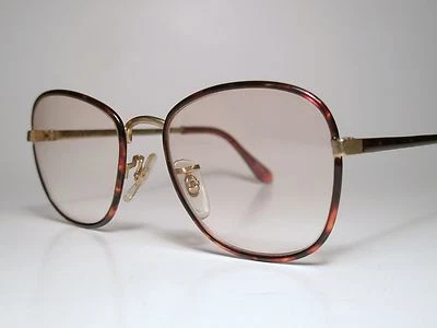 Nuevo de Lote Antiguo Marco de Metal para Sol/Anteojos TURA MOD=50 Caparazón de Tortuga 46-18 Pequeños Niños Foto 1 de 4