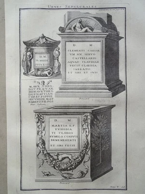 Urnes röm. Grabstein Ornamente Nekropole Inschriften Montfaucon Kupferstich 1722 - Bild 1 von 2