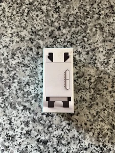 Deako Smart Switch 2.4 GHz Wi-Fi Bluetooth - Picture 1 of 3