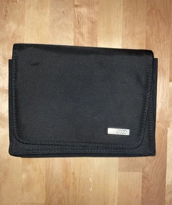 Audi A4 2018 manual del propietario estuche de lona negro Foto 1 de 2