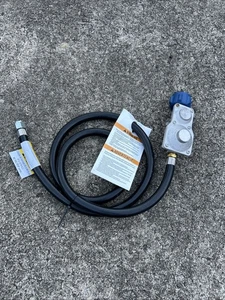 G2R150 2-stufiger LP Propanregler mit 40" Schlauch für Wohnmobil oder Grill - Bild 1 von 6