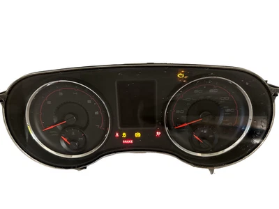 Cuadro de instrumentos velocímetro Dodge Charger 2014 indicadores de panel 155.131 millas Foto 1 de 3