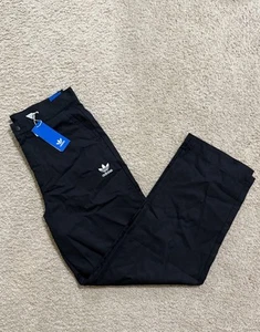NEW Adidas Originals Mens Pants Ess Chino Skateboarding JD2442 Sz 32, 34, 35, 36 - Picture 1 of 7