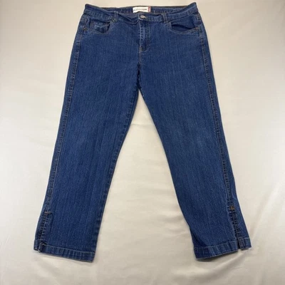 Pantalones de mezclilla capri de corte clásico para mujer Levi talla 10 costuras laterales con dobladillo dividido Foto 1 de 4