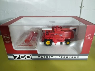 Mietitrebbia Massey Ferguson 760 Universal Hobbies Agritechnica 2025 1:32  - Immagine 1 di 2