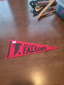 Nice Vintage 1960's 70's Atlanta Falcons 12" Felt Pennant - Picture 1 of 2