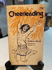 1970 Cheerleading by Roberta Davis - Imagen 1 de 9