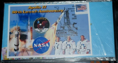 APOLLO 11 "FIFTH ANNIVERSARY" Photo Cachet Event Cover, 07-16-2019, Forever Flag - Image 1 of 3