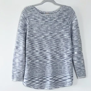 Chico's Size 2 Top Sweater Blue Tunic Long Sleeve 12 Soft Stretchy Scoop Neck - Picture 1 of 5