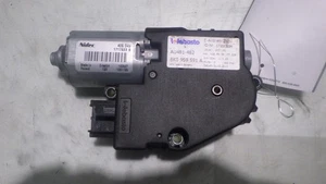 11 AUDI A4 Sunroof Motor 1717823B - Picture 1 of 5
