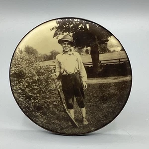 6" Celluloid Photo Button Framed Easel Columbia Medallion Studios Man W/Riffle - Picture 1 of 4