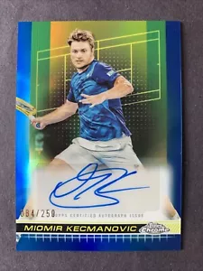 Miomir Kecmanovic Auto 2024 Topps Cromo Tenis Azul Refractor/250 #TCA-MKC - Imagen 1 de 3