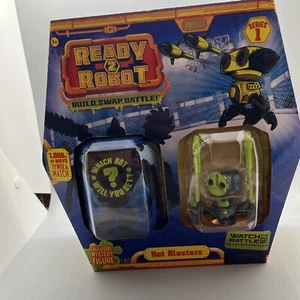 READY 2 ROBOT BOT BLASTER WITH EXCLUSIVE MYSTERY FIGURE SERIES 1 NEW BOX DAMAGED - Picture 1 of 2