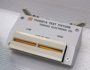 NEU Tonghui TH26001A LCR Meter Testvorrichtung als HP Agilent 16038A 16047A - Bild 1 von 4