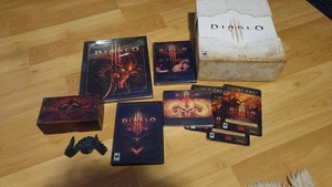 Diablo 3 Collectors Edition, some items are still sealed. - Bild 1 von 3