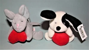 Russ Berrie plush 2pc. set, New, Valentine, mouse and dog holding hearts - Picture 1 of 5