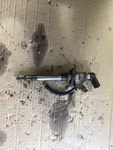 VOLVO C30 2.0D SE Sport 3DR 2007 MK1 DIESEL D4204T X1 FUEL INJECTOR 9657144580 - Picture 1 of 3