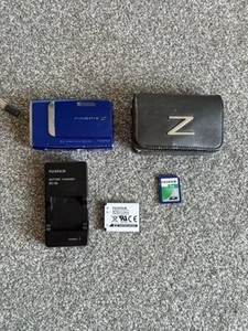 FUJIFILM FinePix Z10fd 7.2MP Compact Digital Camera + Charger + Original Case - Picture 1 of 13