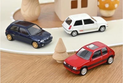 3 Modellini Auto Icone Anni '80 - Immagine 1 di 4