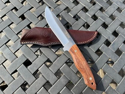 Cuchillo Boker, Modelo Arbolito Venador Foto 1 de 4