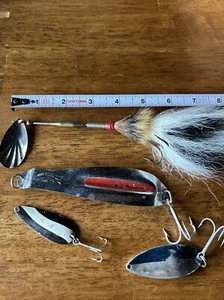 4 VINTAGE METAL FISHING LURES LITTLE CLEO/ BAYOU SPECIAL ETC. - Picture 1 of 4