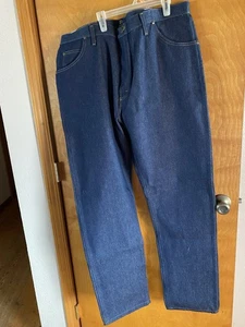 JEANS VAQUEROS WRANGLER CORTE VAQUERO REGULAR FIT PARA HOMBRE 42 X 34  - Imagen 1 de 6