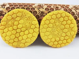 HONEYCOMB EMBOSSING ROLLING PIN LASER ENGRAVED ROLLING PIN WITH BEES PATTERN ... - Picture 1 of 6