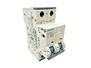 Siemens 5SY4204-7 Circuit Breaker - Picture 1 of 4