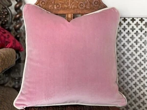 DESIGNERS GUILD FABRIC CUSHION VELVET BLUSH/ROSE 17 x17" PIPED IN VELVET - Picture 1 of 1