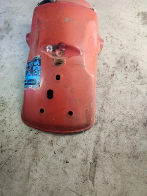 Honda XL250S XL500S 1978 1979 guardabarros trasero rojo H137 *AH35 Foto 1 de 4