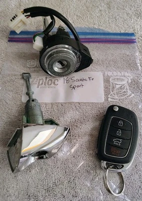 Ignition Switch, Key, &Door Lock Cylinder 2017-2019 Hyundai Santa Fe Sport OEM  - Image 1 of 4