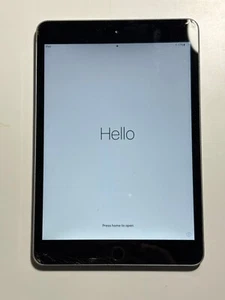 Apple iPad Mini 3 16GB WiFi A1599 Space Gray Cracks on Screen For Repair Only - Picture 1 of 5