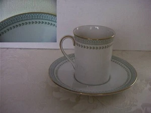 Royal Doulton - Berkshire - Coffee Can / Saucer - Picture 1 of 1