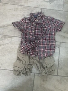 baby Gap boys outfit size 5 years Plaid top and beige shorts- Lot 2 - Picture 1 of 1